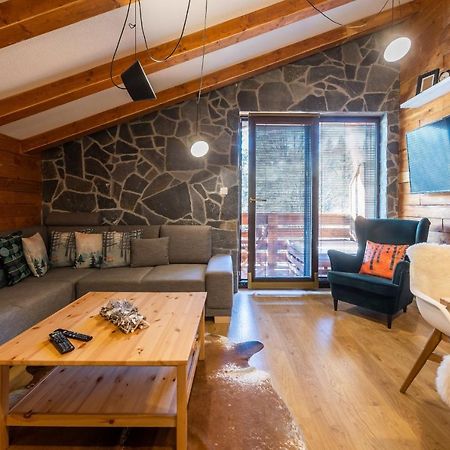 Lucnica Apartments Тале Екстериор снимка