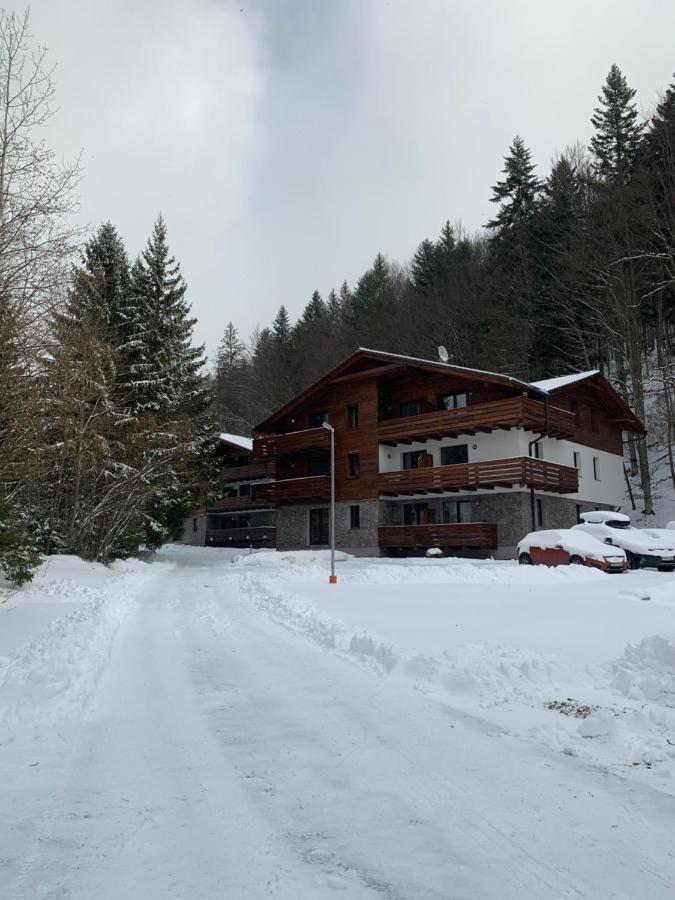 Lucnica Apartments Тале Екстериор снимка