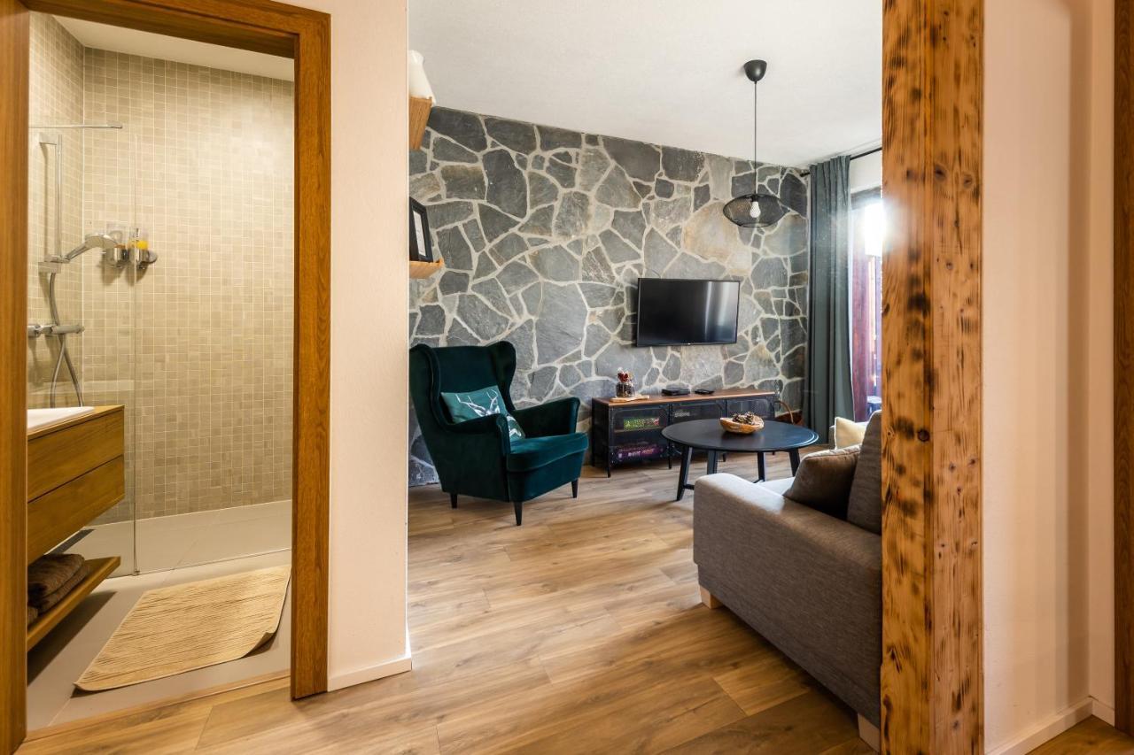Lucnica Apartments Тале Екстериор снимка