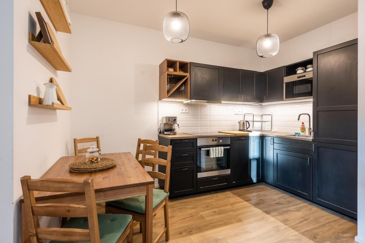 Lucnica Apartments Тале Екстериор снимка