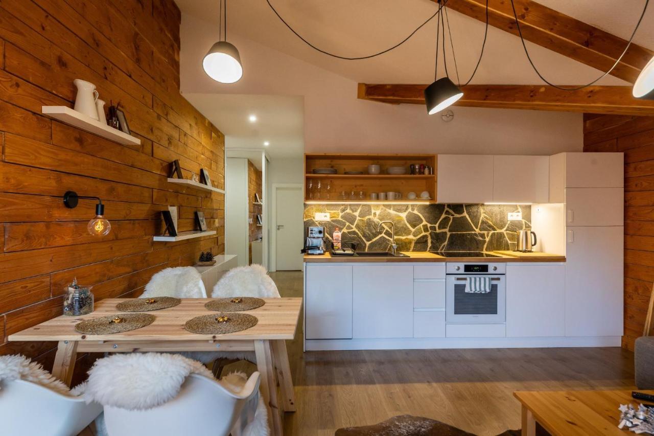 Lucnica Apartments Тале Екстериор снимка