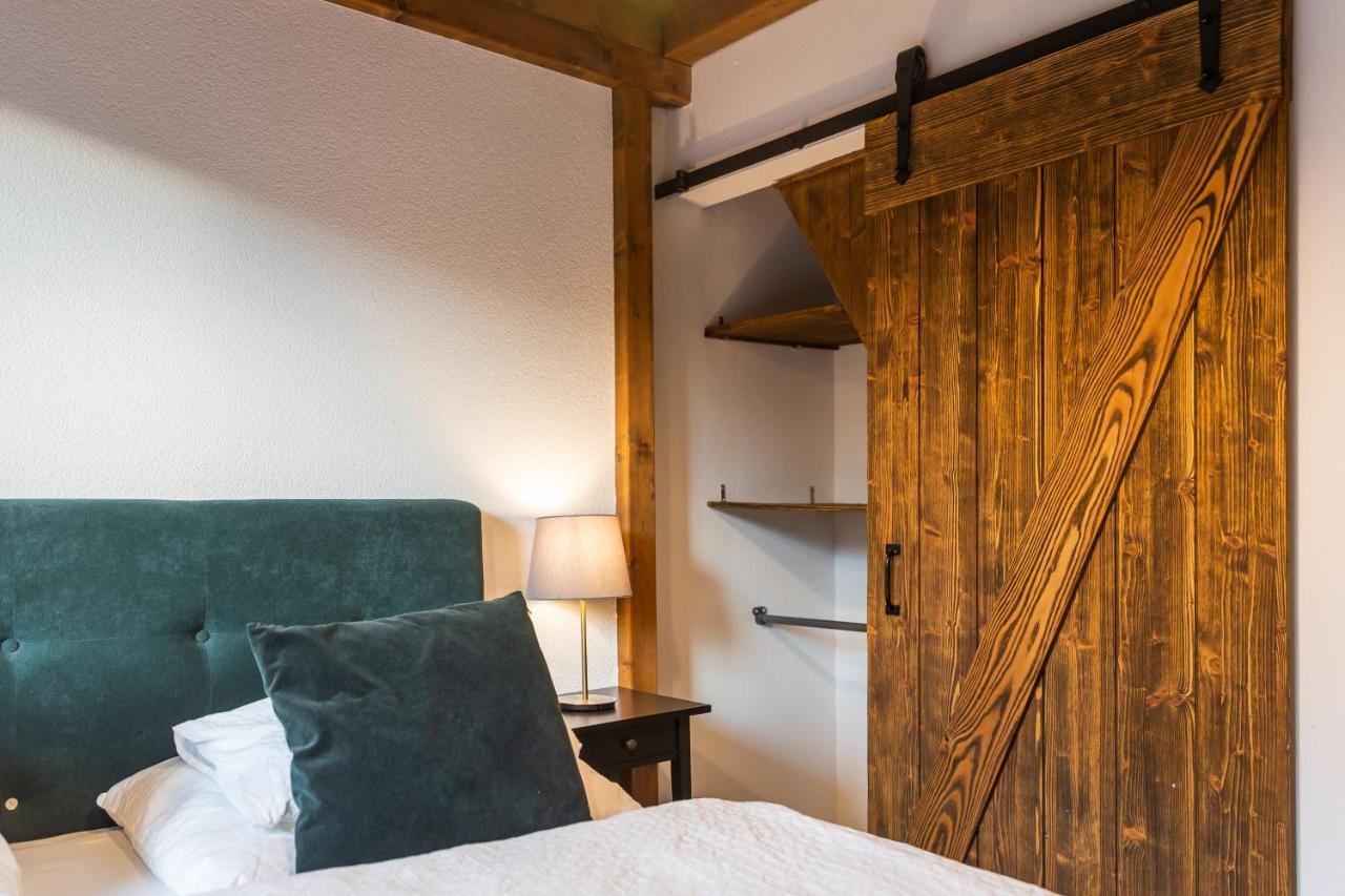 Lucnica Apartments Тале Екстериор снимка